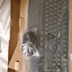 Computer keyboard and mouse pad wireless 