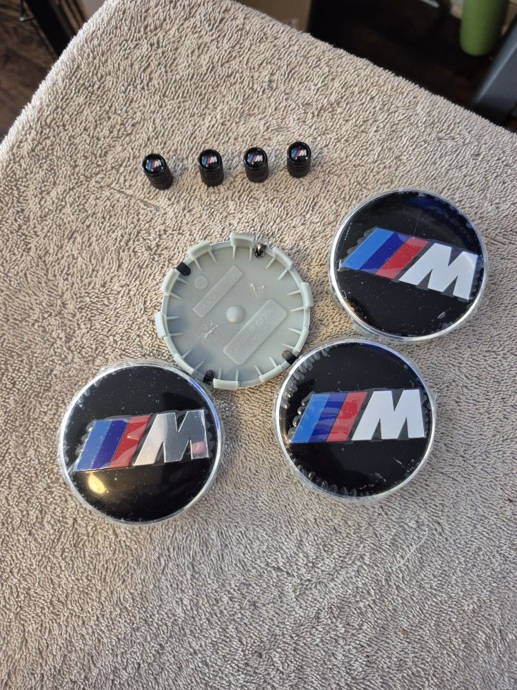 3m BMW Wheel Caps with Matching Tire Valve Covers