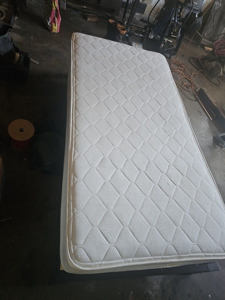 Low Frame Bed With Mattress And Topper Twin