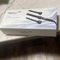 Therapy 365 Tri Curl Digital Curling Iron 