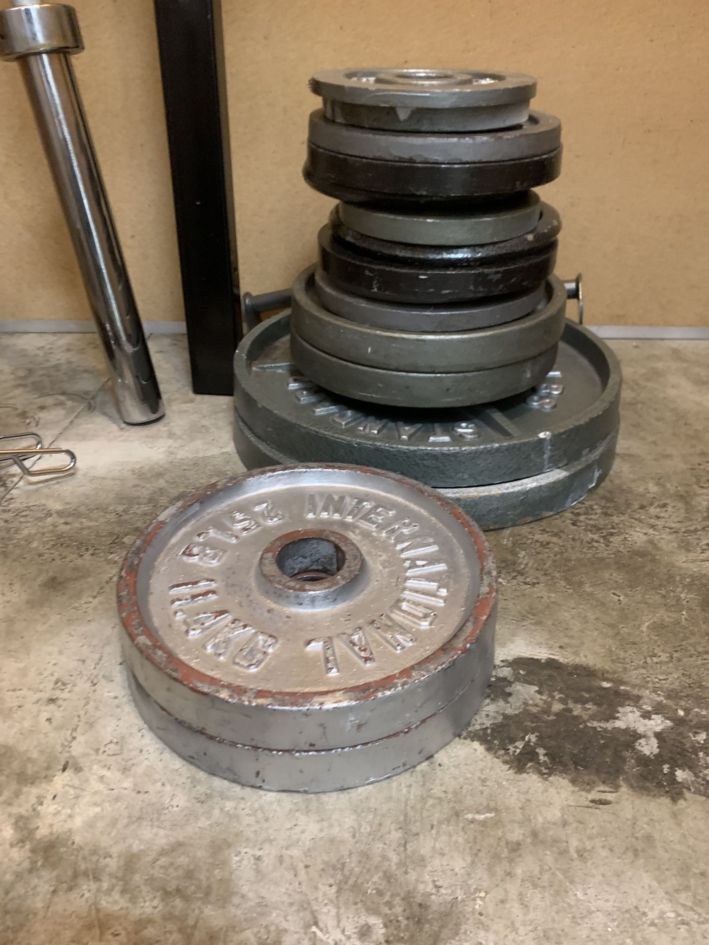 Squat Rack, Weights, Weight Bar