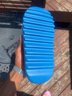Yeezy slide 01 blue