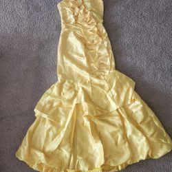 Beautiful yellow Jessica McClintock Gown Size 5💛 