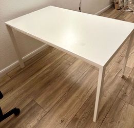 IKEA Dining Table (white)