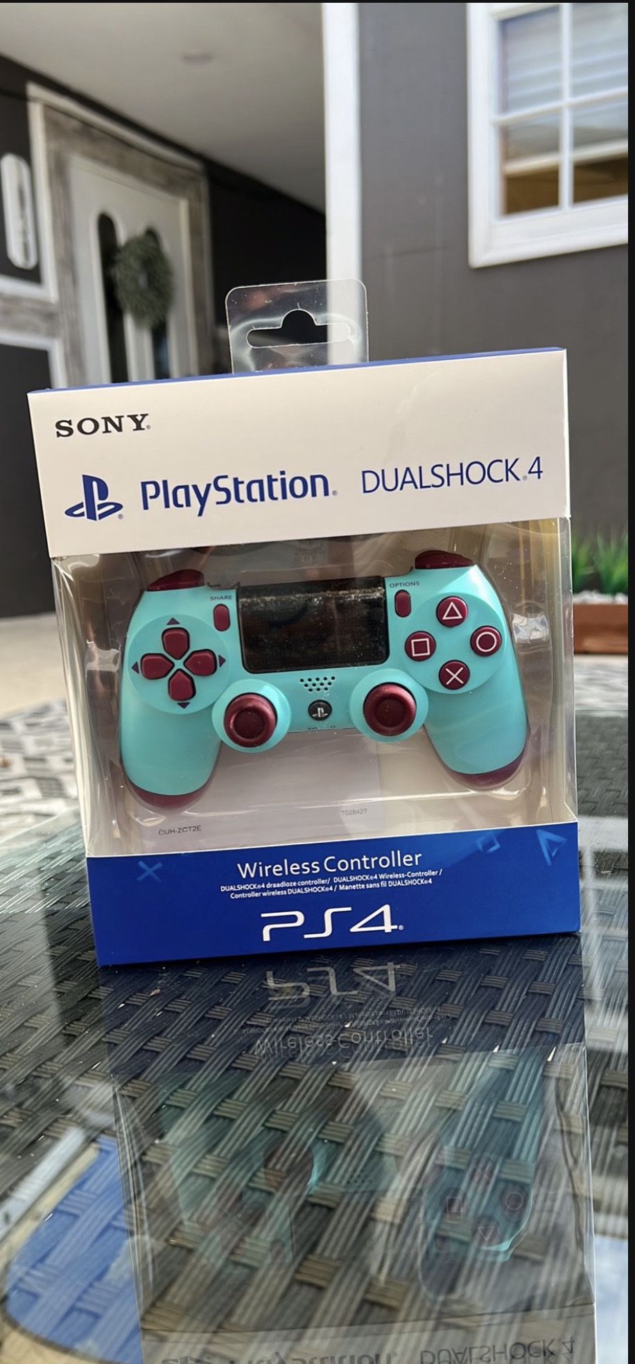 PS4 Sony Blueberry controller Brand new Never opened SEALED BOX*