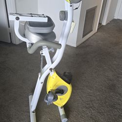 In home bicycle machine