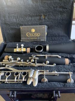 Clarinet with box of reeds