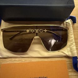 Louis Vuitton Golden Mask Sunglasses 