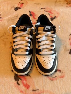Nike Dunk Low (Panda) (5Y/6.5W)