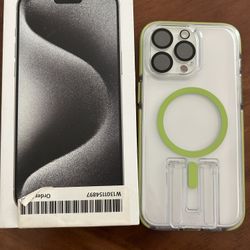 Apple iPhone 15 Pro Max 