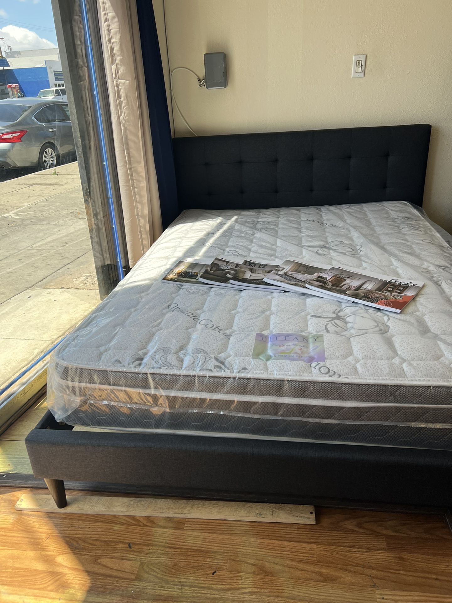 Queen Frame With Matrress New Mattresses New Pillowtop New Memory Foam New Bed Frames Nuevo Colchones Camas Nuevas ‼️ 