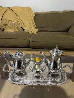 Oneida USA teapot set