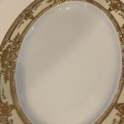 Noritake Serving Dish 11” 