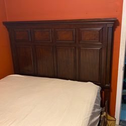 Barata! Frame Only Or Mattress Good Price