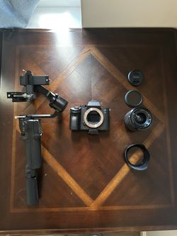 Sony A7iii (w/ accessories)