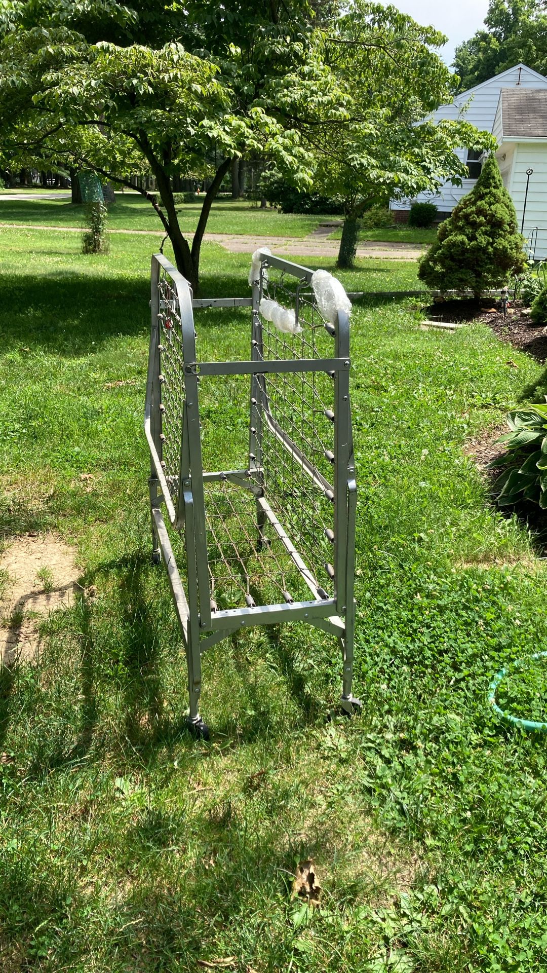 Folding Bed spring On Wheels