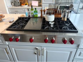 Wolf Range Top Wolf Double Oven $2,500