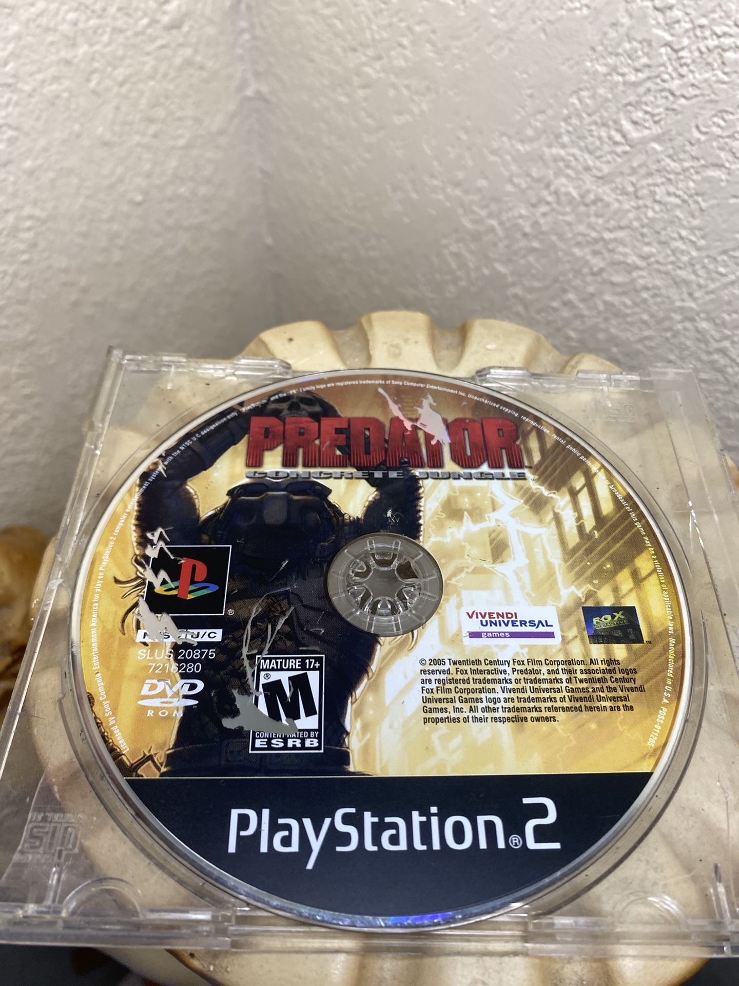 PS2 PREDATOR CONCRETE JUNGLE! TESTED WORKING! DISC Only