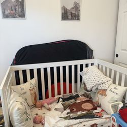 Convertible Baby Crib / Toddler Bed – Great Condition