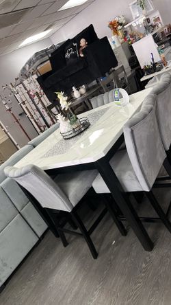 Dining set material corduroy..special price $799 😱