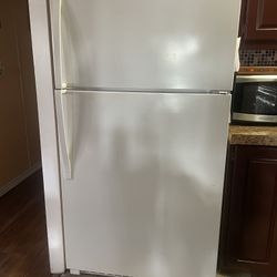 Whirlpool Refrigerator 