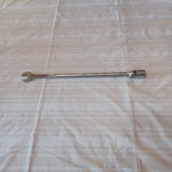 SNAP-ON   11/16  FLEX HEAD WRENCH  15 1/2 INCHES LONG 