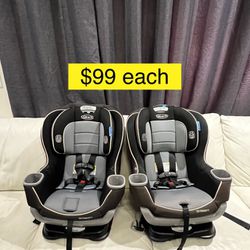 Graco EXTEND 2FIT car seat, double facing, recliner, convertible, all ages $99 Each/ Silla carro bebe a niño
