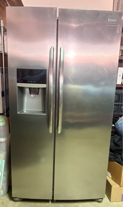 Frigidaire Gallery Side-by-Side Refrigerator
