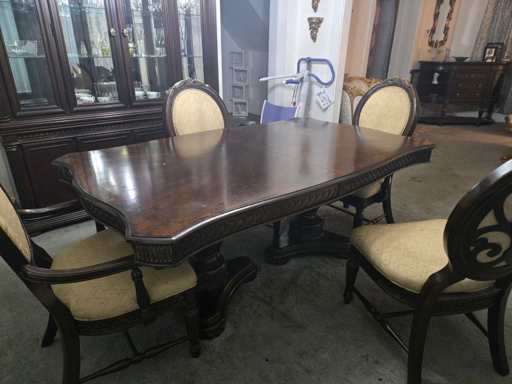 Antique Dining Table with chairs