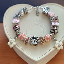 $65 Authentic Pandora Charm Bracelet With Unbranded European Beads 