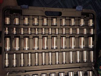 Quinn 1/2 drive socket set