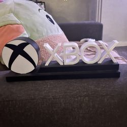 Xbox Sign (MOVING SALE Everything Needs To Go)