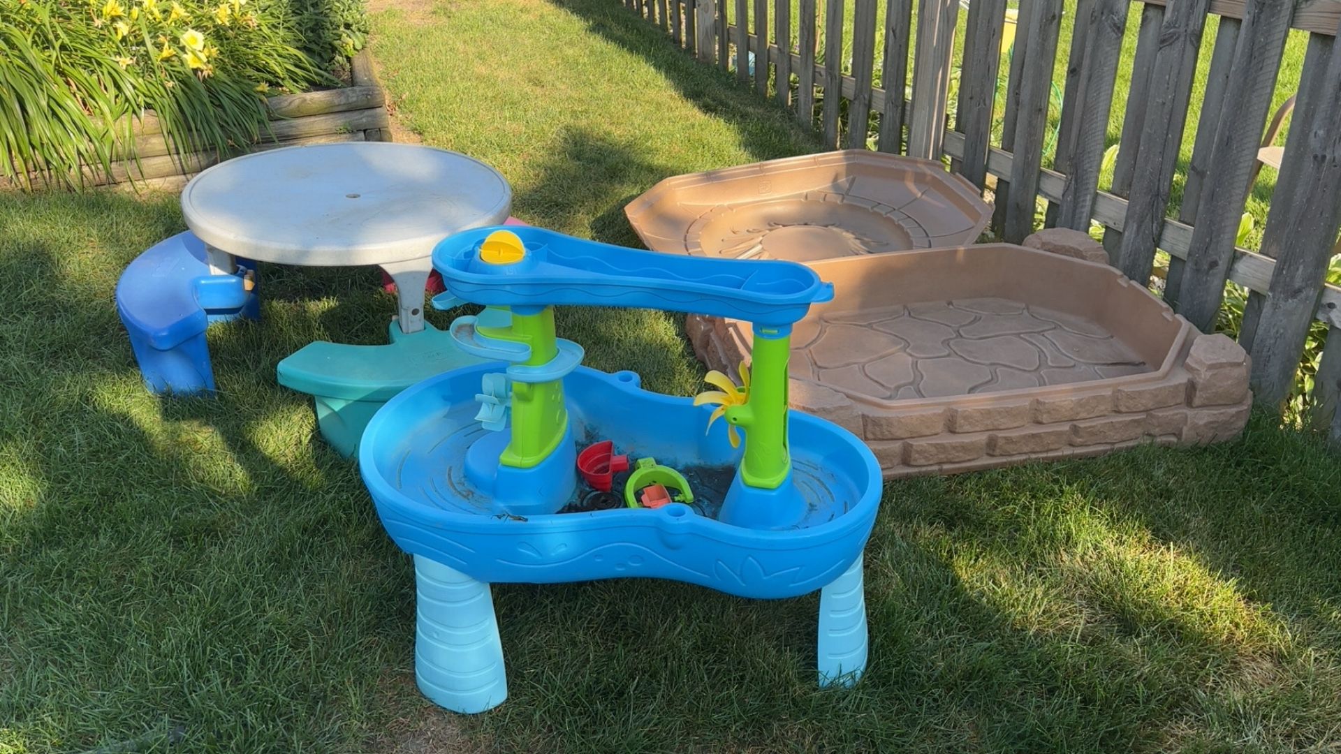Outdoor Play 