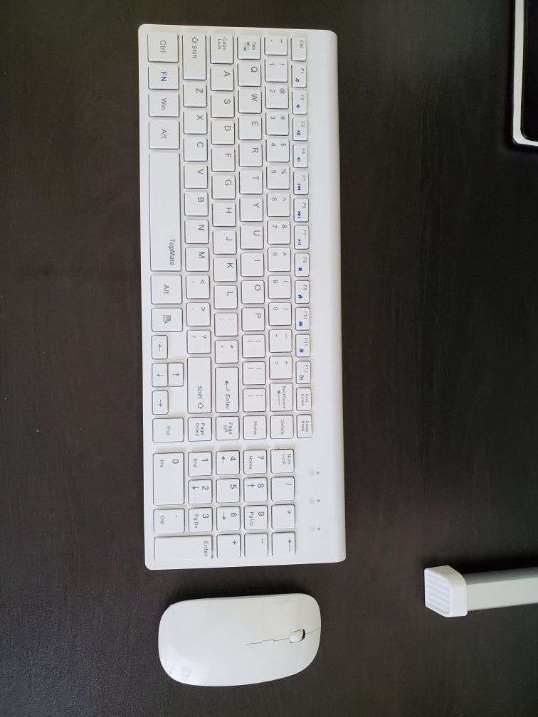 Topmate KM900 Wireless Keyboard & Mouse (white)