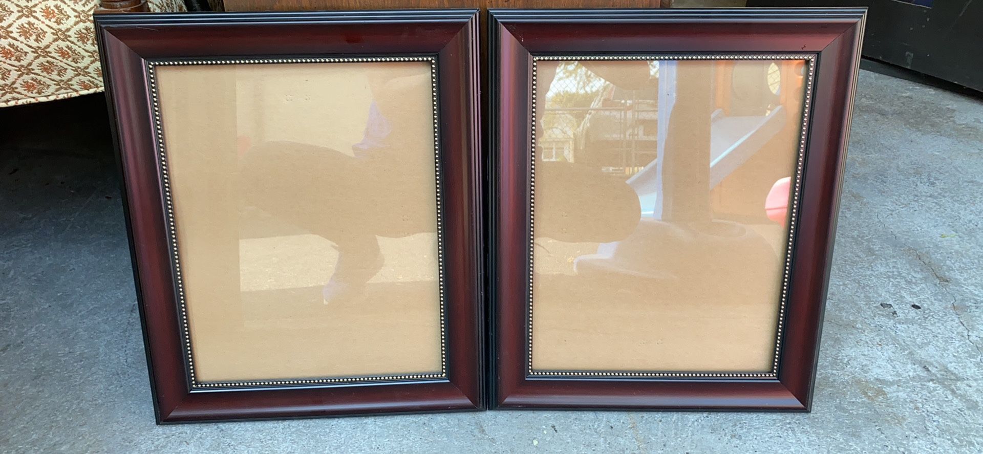 2 11x14 frames