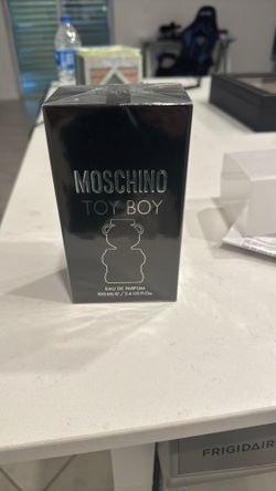 Moschino Toy Boy
