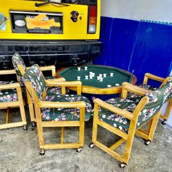 Table Pool Comes With 5 Chairs