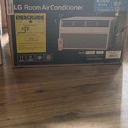 LG 8000 BTU Air Conditioner 