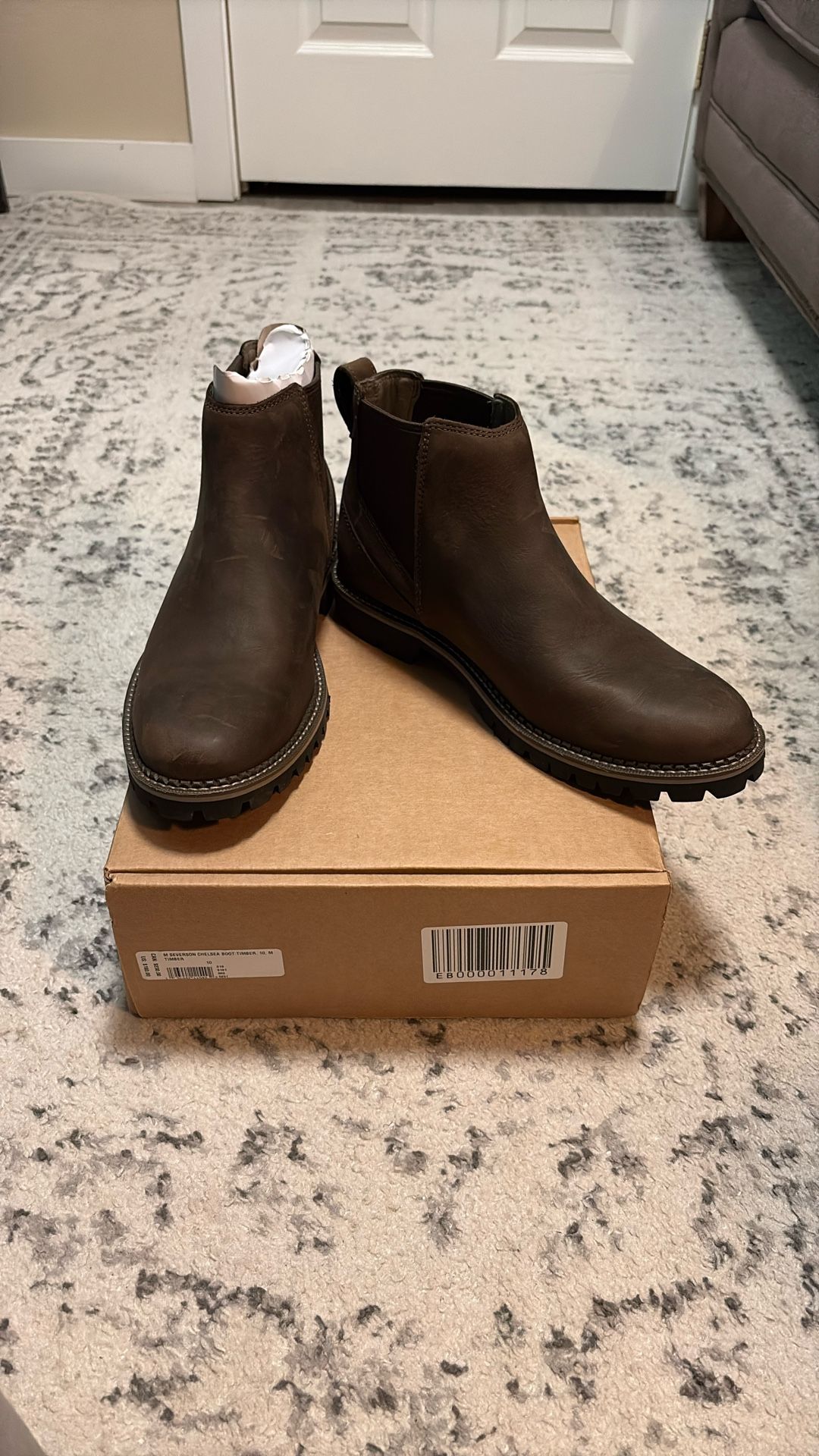 NIB Men's Eddie Bauer Brown Leather Chelsea Boots