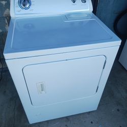 Gas Dryer Whirlpool Heavy Duty 