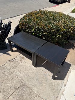 Black / dark brown coffee table and side table