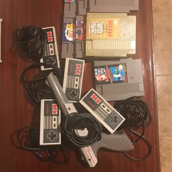 Nintendo Games And Controllers