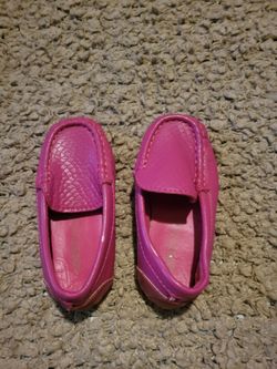 NWOT KIDS/ GIRLS TODDLER AHCITYAH FLAT SHOES PINK SIZE 6.5 