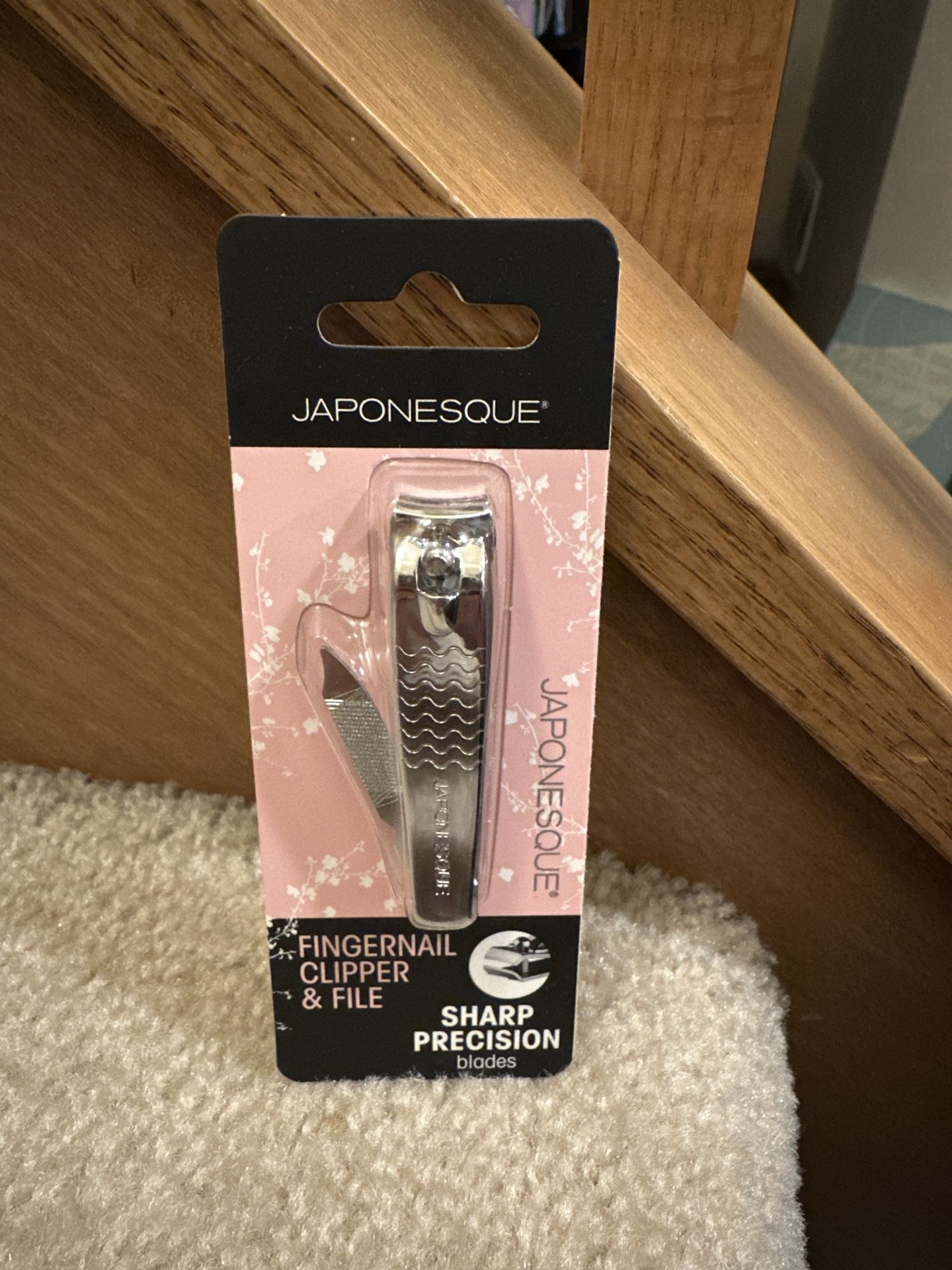 Japonesque Fingernail Clipper & File new $2