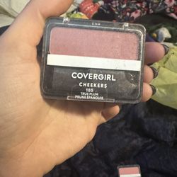 Cover girl Color Plum Blush 