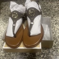 Michael Kors Monogram Scandal 9M