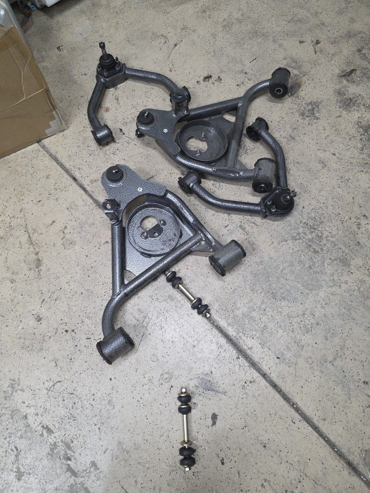Silverado Drop Lowering Control Arms 99-06
