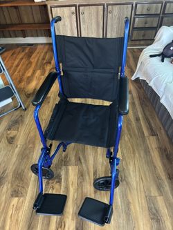 Transport Chair / Wheel Chair