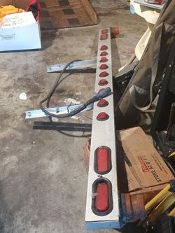 Light bar for semi truck