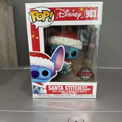 Funko Pop! Vinyl: Disney - Santa Stitch with Scrump - Hot Topic (Exclusive)